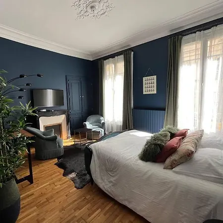 Appartement Au Coeur De Caen Esterno foto